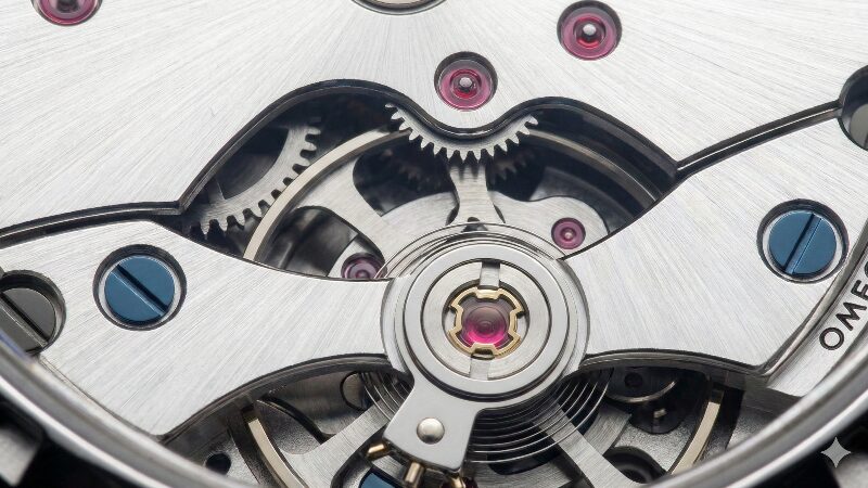 オメガ独自のコーアクシャル・ムーブメント