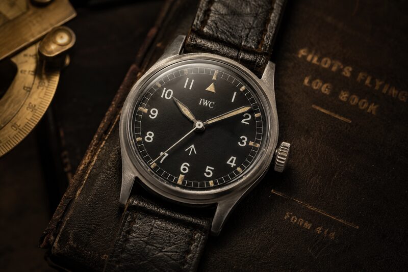 1948年IWCマーク11軍用パイロット時計のヴィンテージ調マクロ写真
